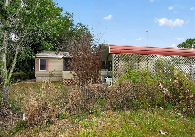 Homes for sale in Oak Hill, FL | 163 West St, Oak Hill, FL 32759 | MLS# V4948669