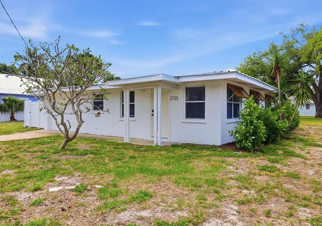4th image of 301 28Th St W, Bradenton, FL 34205 | MLS# A4691032
