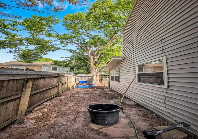 32nd image of 477 Green Spring Cir, Winter Springs, FL 32708 | MLS# O6401530