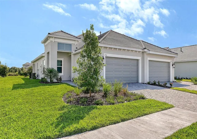 Photo 2 of Sale Pending at 2316 Blue Mahoe Ln, Sarasota, FL 34240 | MLS# A4691035 | Listing updated on 2026-09-03