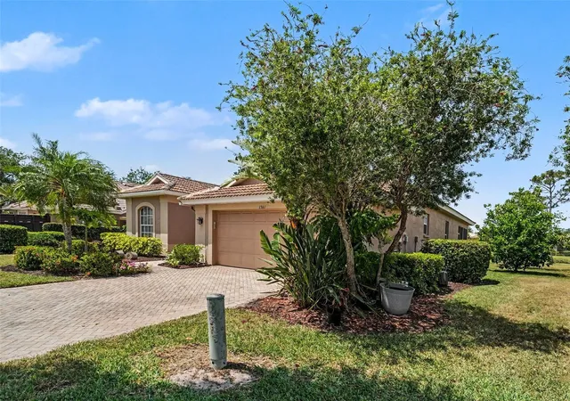 Homes for sale in Osprey, FL | 1361 New Forest Ln, Osprey, FL 34229 | MLS# A4691036