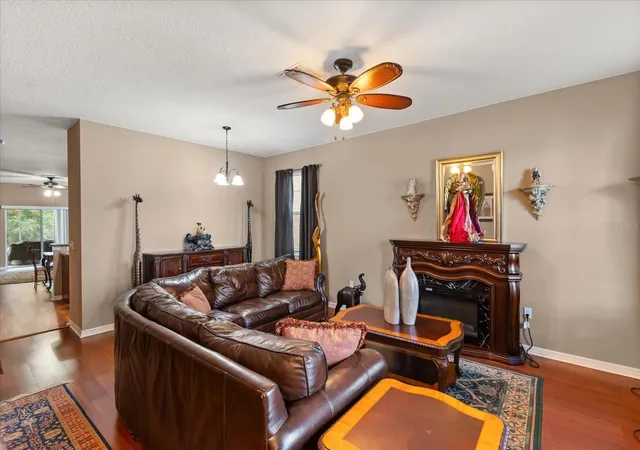 Photo 3 of Single family home for sale at 2721 Walden Woods Dr, Plant City, FL 33566 | MLS# O6401540 | Listing updated on 2026-10-02