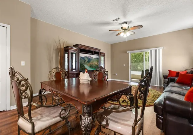 Photo 3 of Single family home for sale at 2721 Walden Woods Dr, Plant City, FL 33566 | MLS# O6401540 | Listing updated on 2026-10-02