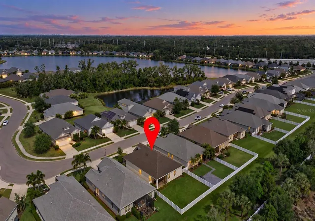 Photo 2 of Single family home for sale at 7526 Ridgelake Cir, Bradenton, FL 34203 | MLS# A4691043 | Listing updated on 2026-10-06