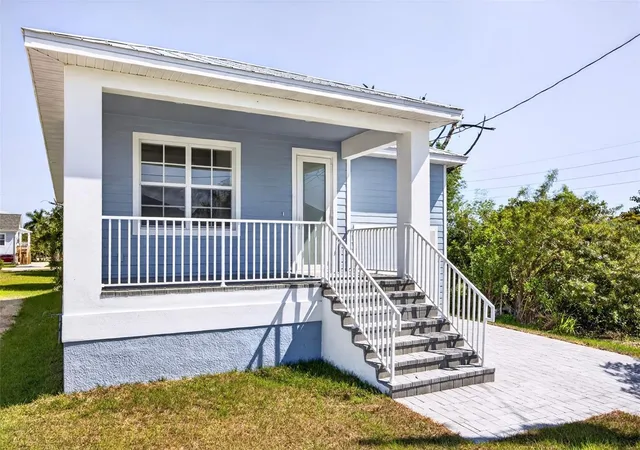 1st image of 627 Fitzhugh Ave, Punta Gorda, FL 33950 | MLS# C7525237