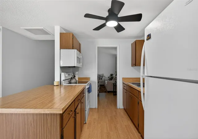 Photo 2 of Single family home for sale at 6401 Regatta Ct, Tampa, FL 33634 | MLS# TB8500876 | Listing updated on 2026-07-31