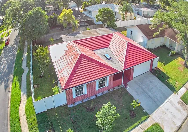 2nd image of 1929 Valencia Wy, Clearwater, FL 33764 | MLS# L4961336