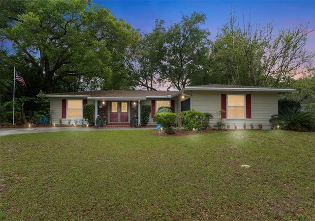 2nd image of 9066 N Golfview Dr, Citrus Springs, FL 34434 | MLS# W7885117