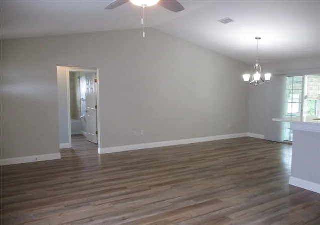5th image of 11565 Sw 138Th Pl, Dunnellon, FL 34432 | MLS# OM723348