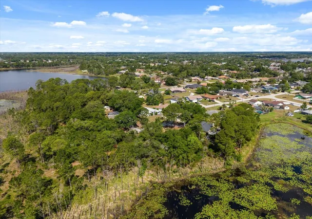 3rd image of 1351 Melshire Ave, Deltona, FL 32738 | MLS# S5148474
