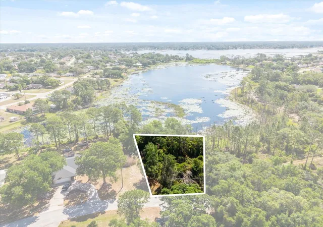 5th image of 1351 Melshire Ave, Deltona, FL 32738 | MLS# S5148474