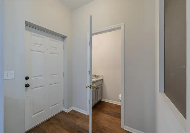 Photo 3 of Townhouse for sale at 6417 Rosefinch Ct #102, Lakewood Ranch, FL 34202 | MLS# TB8500935 | Listing updated on 2026-08-11