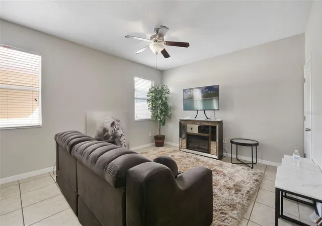 Photo 3 of Townhouse for sale at 1209 Seburn Rd, Apopka, FL 32703 | MLS# O6401655 | Listing updated on 2026-07-09