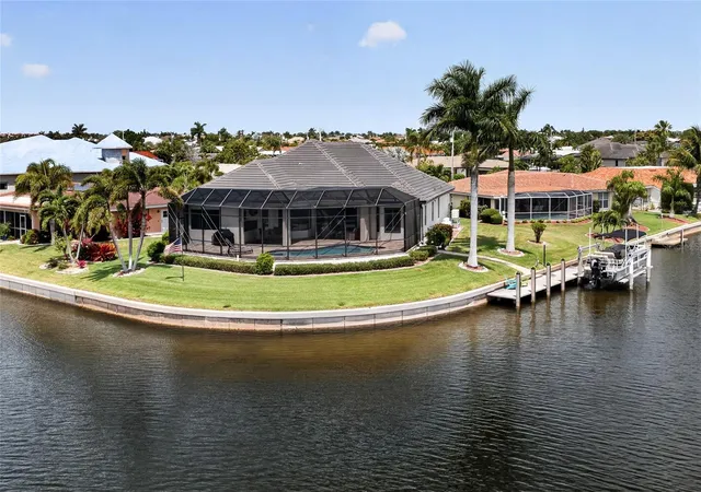 2nd image of 954 Santa Brigida Ct, Punta Gorda, FL 33950 | MLS# C7525246