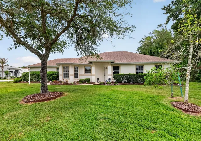 Photo 4 of Single family home for sale at 27545 Discover Ct, Leesburg, FL 34748 | MLS# G5111437 | Listing updated on 2026-06-12