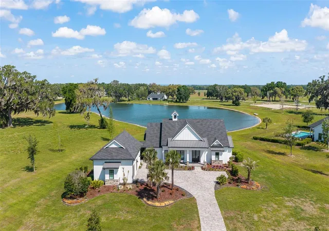 2nd image of 12902 Sw 138th Loop, Dunnellon, FL 34432 | MLS# OM723375