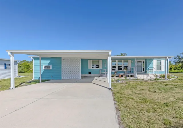 2nd image of 592 Portside Dr, North Port, FL 34287 | MLS# N6144045