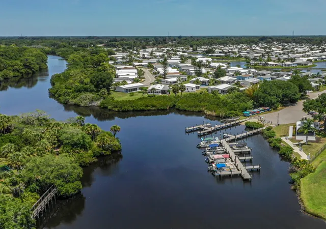 65th image of 592 Portside Dr, North Port, FL 34287 | MLS# N6144045