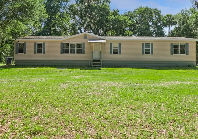1st image of 1305 Church St, Pierson, FL 32180 | MLS# V4948682