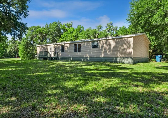 4th image of 1305 Church St, Pierson, FL 32180 | MLS# V4948682