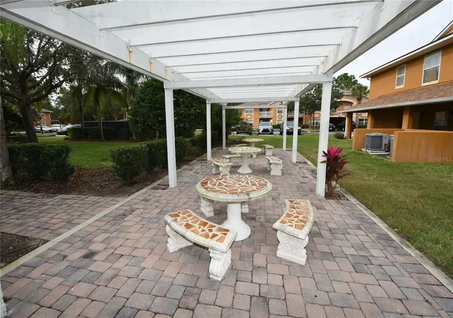 2nd image of 4600 E Moody Blvd, BUNNELL, FL 32110