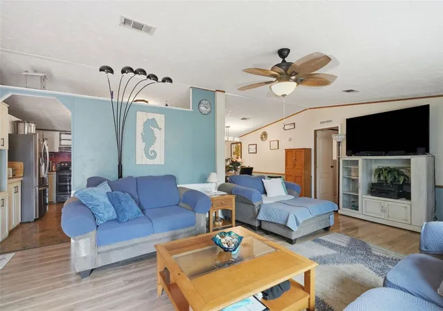 Homes for sale in Crystal River, FL | 825 N Griffith Ave, Crystal River, FL 34429 | MLS# TB8501147