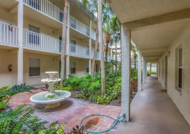 3rd image of 7294 Cloister Dr, Sarasota, FL 34231