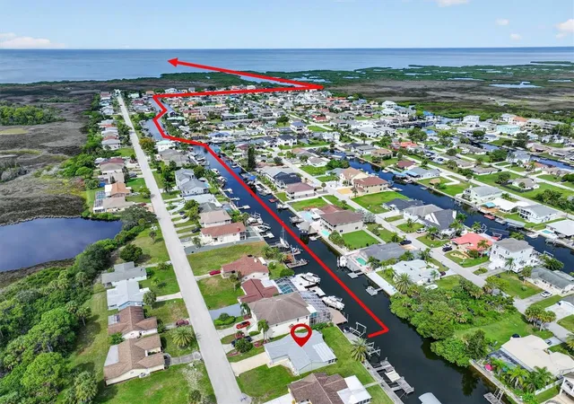 Photo 3 of Single family home for sale at 7427 Southwind Dr, Hudson, FL 34667 | MLS# W7885129 | Listing updated on 2026-09-29