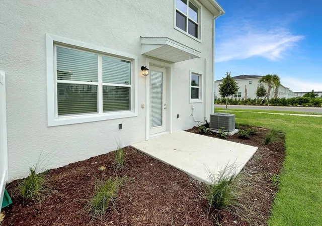 5th image of 218 Nine Iron Dr, Davenport, FL 33896 | MLS# O6401807