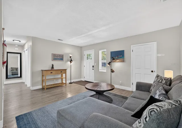 5th image of 1030 Alice Dr, Daytona Beach, FL 32117 | MLS# FC318000