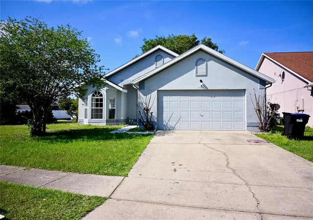 Photo 1 of Sale Pending at 11534 Kenley Cir, Orlando, FL 32824 | MLS# S5148514 | Listing updated on 2026-09-02