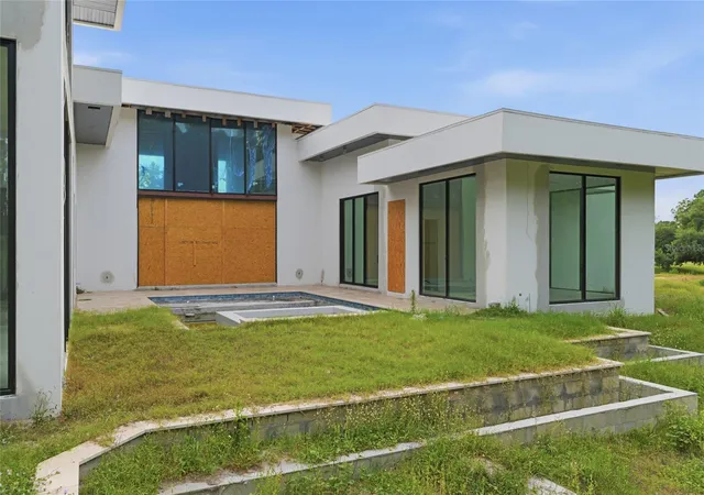 3rd image of 12505 Stonelake Ranch Blvd, Thonotosassa, FL 33592 | MLS# TB8501189