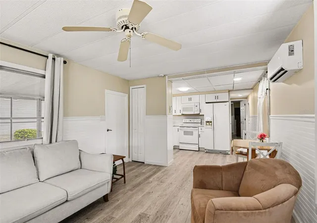 Photo 3 of Manufactured home for sale at 20 Holland Dr, Punta Gorda, FL 33950 | MLS# C7525277 | Listing updated on 2026-05-11