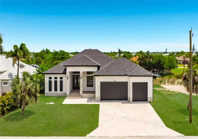 Photo 2 of Single family home for sale at 9524 Singer Cir, Port Charlotte, FL 33981 | MLS# O6401825 | Listing updated on 2026-06-30