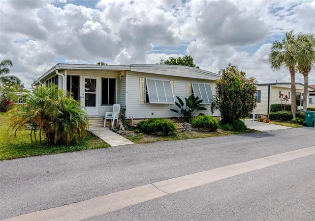 Photo 1 of Manufactured home for sale at 2100 Kings Hwy #969, Port Charlotte, FL 33980 | MLS# C7525278 | Listing updated on 2026-10-22