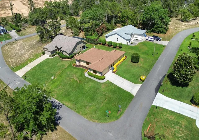 Photo 3 of Single family home for sale at 12001 Granada Pl, Weeki Wachee, FL 34614 | MLS# OM723418 | Listing updated on 2026-09-02