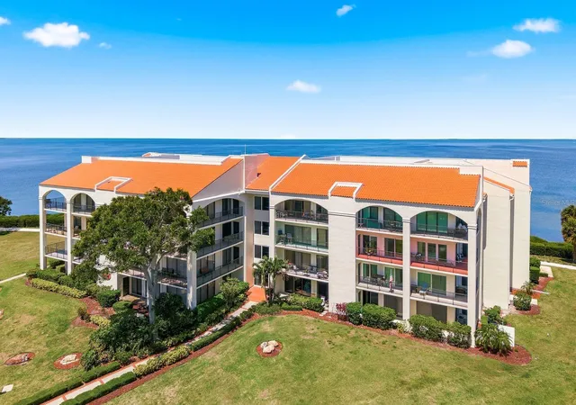 1st image of 302 Mariner Dr #302, Tarpon Springs, FL 34689 | MLS# TB8501199