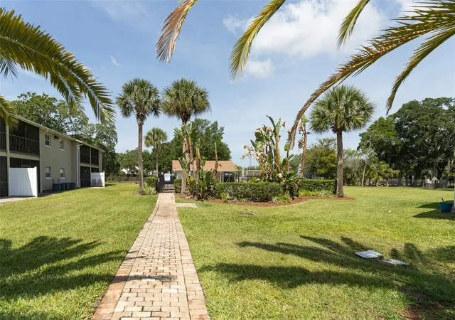 Homes for sale in Orlando, FL | 4325 Hector Court, Orlando, FL 32822 | Houzeo