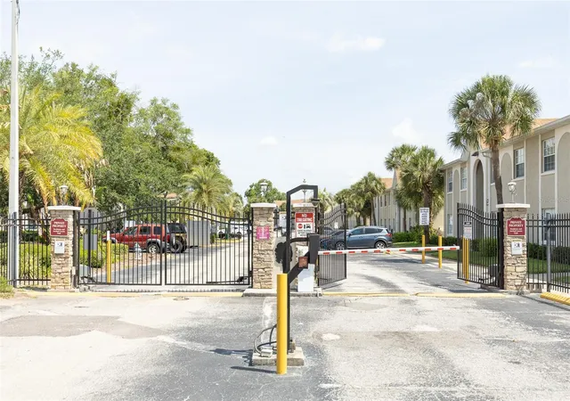 Homes for sale in Orlando, FL | 4325 Hector Ct #5, Orlando, FL 32822 | MLS# O6401851