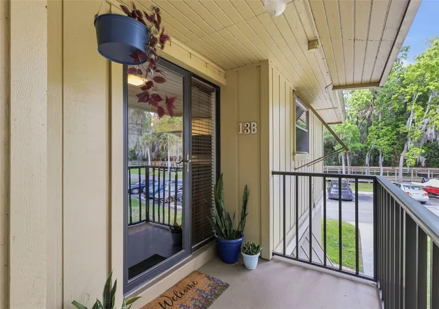 Homes for sale in Deltona, FL | 140 Orchid Woods Ct #13B, Deltona, FL 32725 | MLS# V4948696