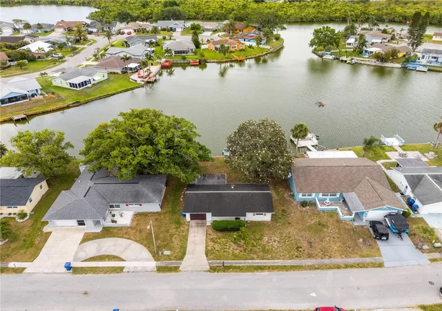 2nd image of 3510 Wilson Dr, Holiday, FL 34691 | MLS# TB8501230