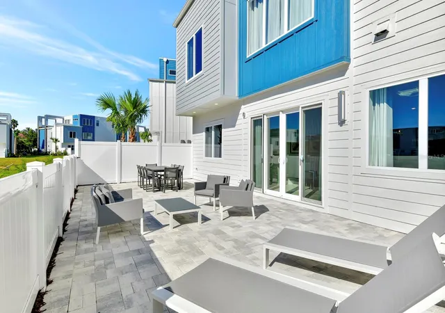 Photo 3 of Condo for sale at (Undisclosed), Reunion, FL 34747 | MLS# O6401857 | Listing updated on 2026-10-25