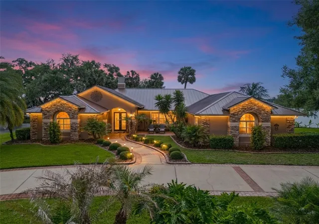 Homes for sale in Tavares, FL | 29650 Squirrel Point Rd, Tavares, FL 32778 | MLS# G5111459