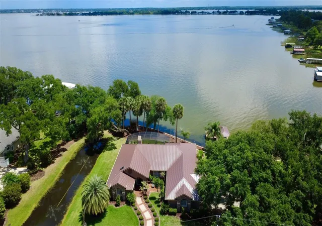 Homes for sale in Tavares, FL | 29650 Squirrel Point Rd, Tavares, FL 32778 | MLS# G5111459