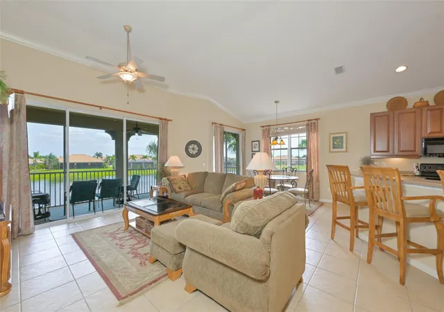 3rd image of 1330 Emerald Dunes Dr, Sun City Center, FL 33573 | MLS# TB8501258