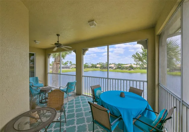 5th image of 1330 Emerald Dunes Dr, Sun City Center, FL 33573 | MLS# TB8501258
