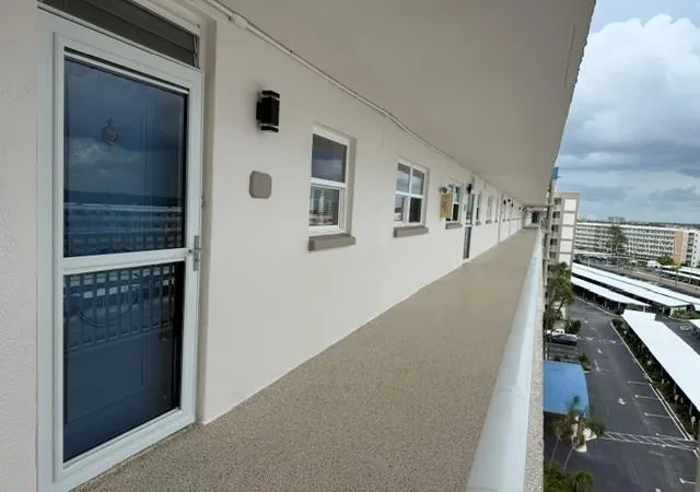 2nd image of 5980 Shore Blvd S #901, Gulfport, FL 33707 | MLS# R4911135