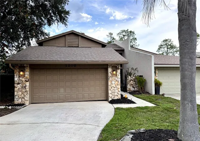 image of 1200 Royal Oak Dr, Winter Springs, FL 32708 | MLS# O6401888