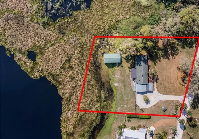 3rd image of 2285 Wilmhurst Rd, Deland, FL 32720 | MLS# S5148538