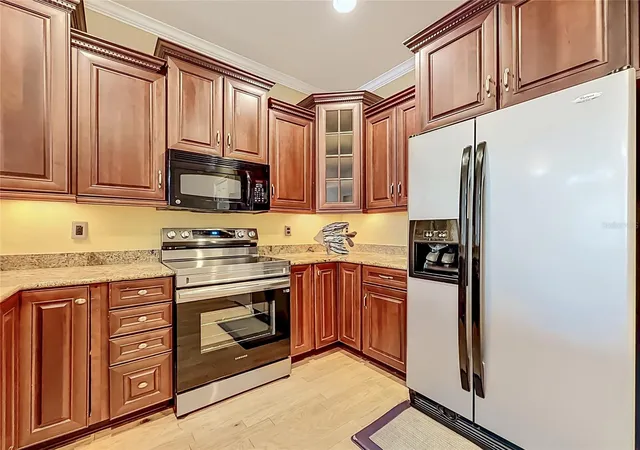 Photo 4 of House for sale at 1027 Orca Ct, Holiday, FL 34691 | MLS# TB8501279 | Listing updated on 2026-09-22